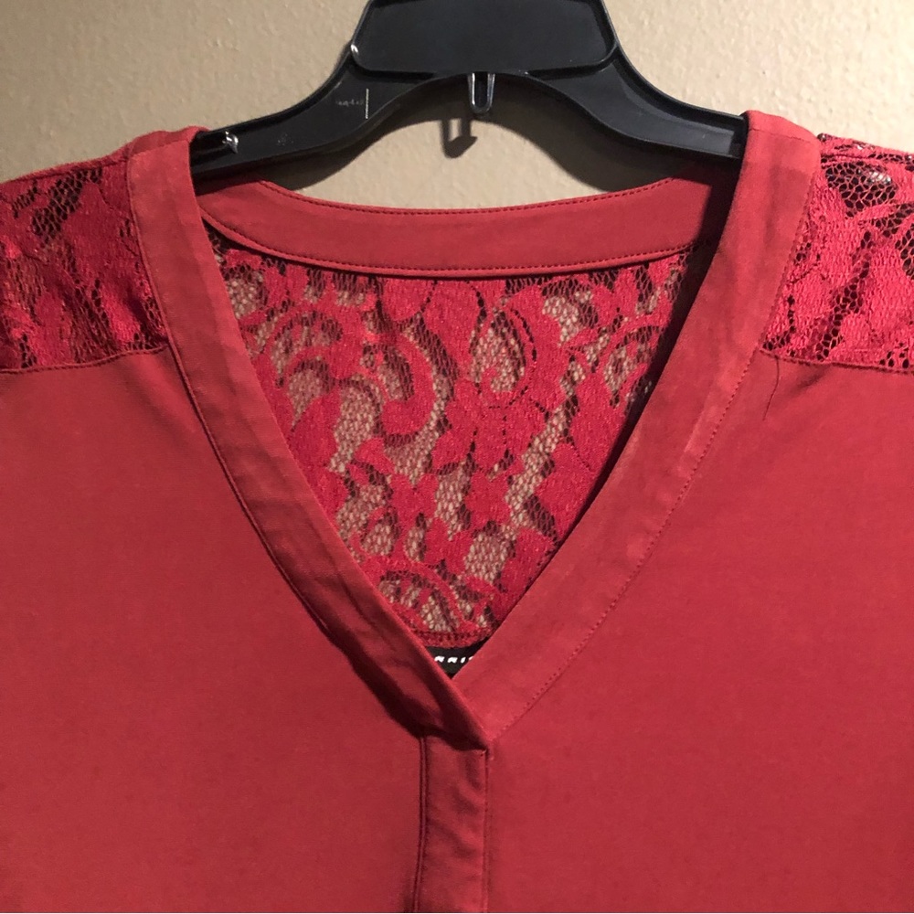 Torrid Raspberry Top Size 0 - Picture 3 of 8